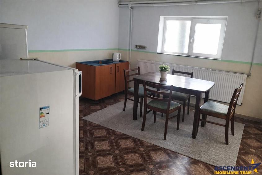 Spațiu comercial, de 800 mp, în Feldioara