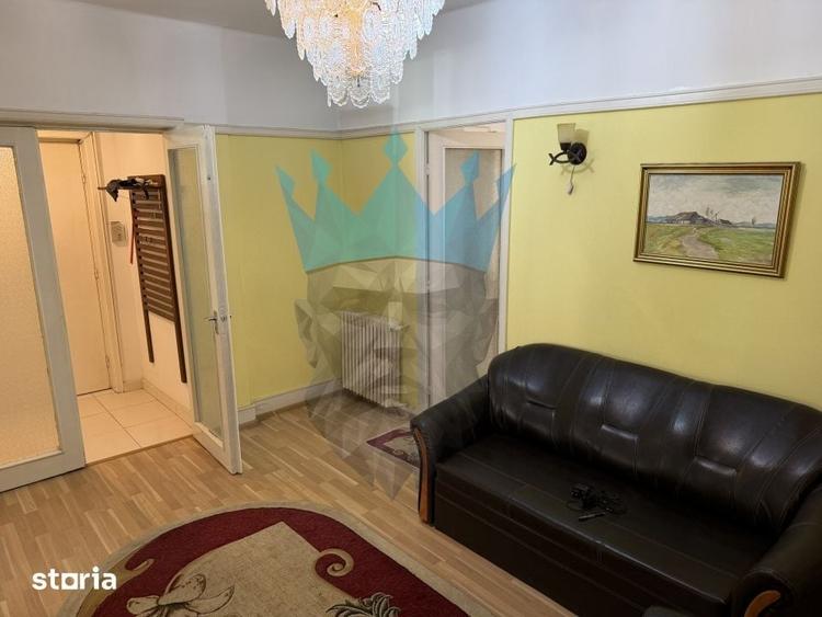 Apartament cu 3 camere în P-ța Rosetti