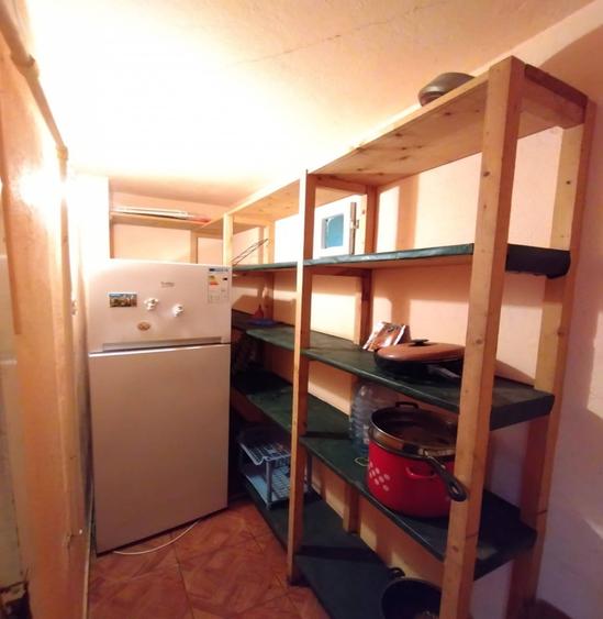Casă cu 3 camere cu Teren 700 Mp în Central