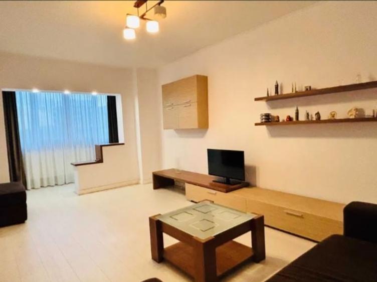 Apartament cu 2 camere decomandat, mobilat în Tineretului