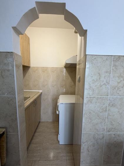 Apartament cu 3 camere semidecomandat în C5