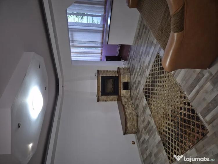 Apartament cu 2 camere semidecomandat în Broșteni