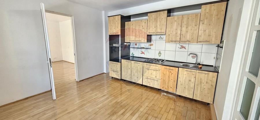 Casă individuală cu 4 camere cu Teren 291 Mp în Andrei Mureșanu