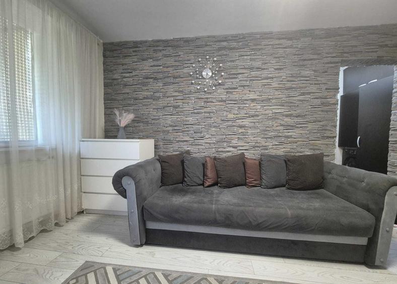 Apartament cu 2 camere semidecomandat în Obor