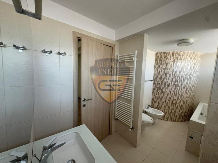 Apartament cu 3 camere decomandat, mobilat în Tomis II