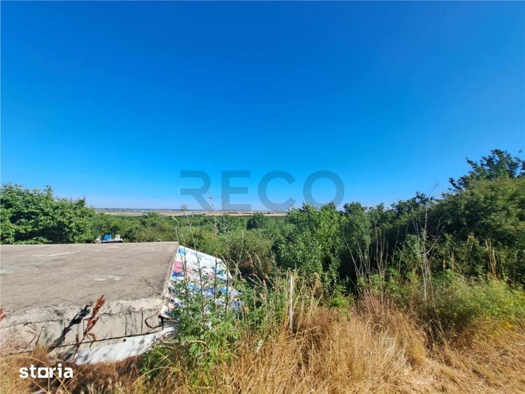 Teren de 2746 mp, în Girișu de Criș