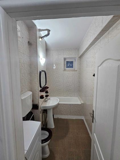 Apartament cu 2 camere decomandat în Plopilor