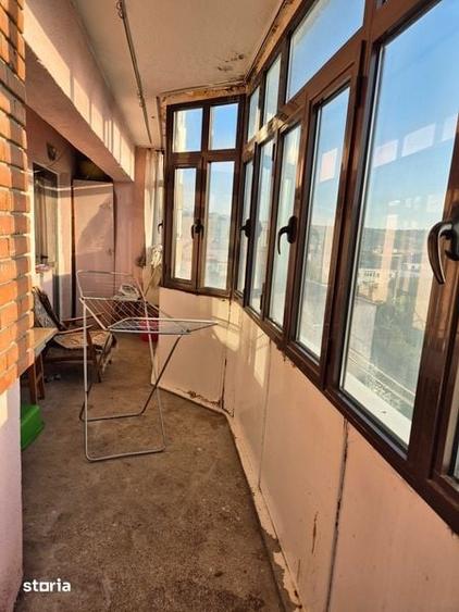 Apartament cu 3 camere decomandat în Păcurari