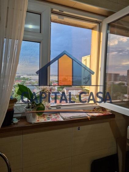 Garsonieră decomandată, mobilată în Ozana