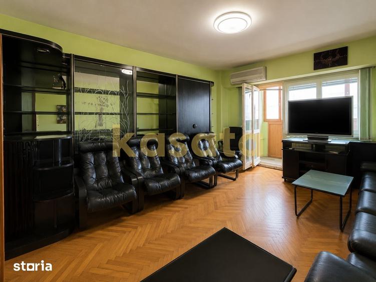 Apartament cu 3 camere decomandat, mobilat în Decebal