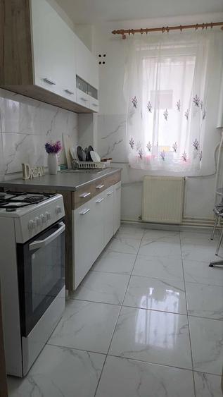Apartament cu 2 camere decomandat în Unirii