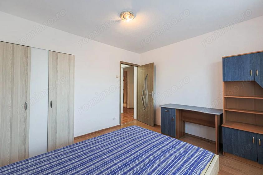 Apartament cu 3 camere decomandat, mobilat în Aradul Nou