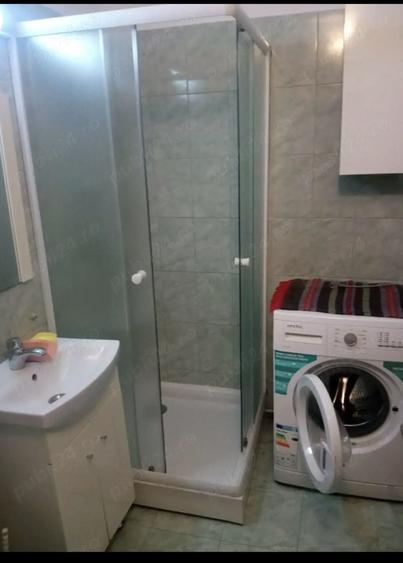 Garsonieră decomandată în Podgoria