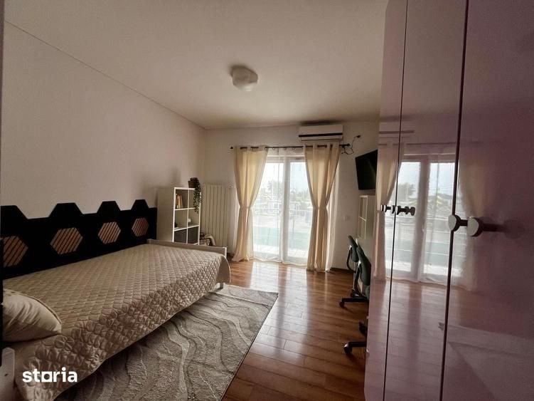 Casă cu 4 camere cu Teren 350 Mp în Central