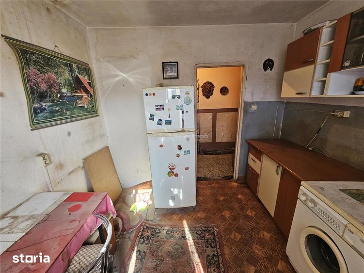 Resita, 2 Cam. Mobilat+Utilat, Micro 3 - 18
