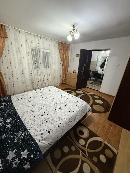 Casă cu 2 camere cu Teren 200 Mp în Titan