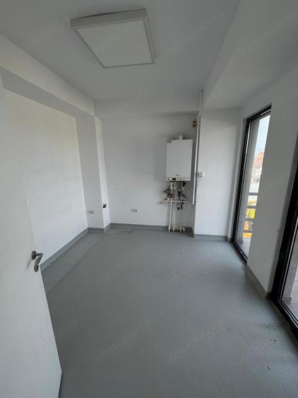Spațiu comercial, de 220 mp, în Dumbrăvița