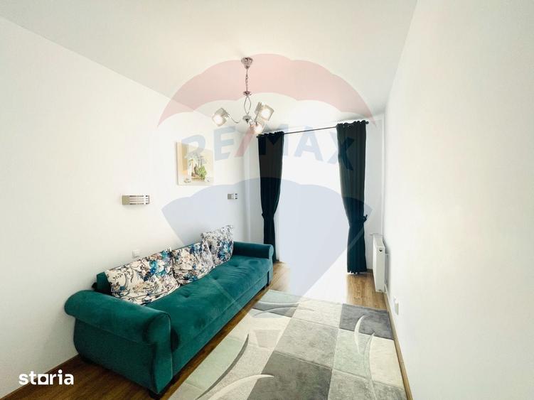 Apartament cu 3 camere decomandat în Lazaret