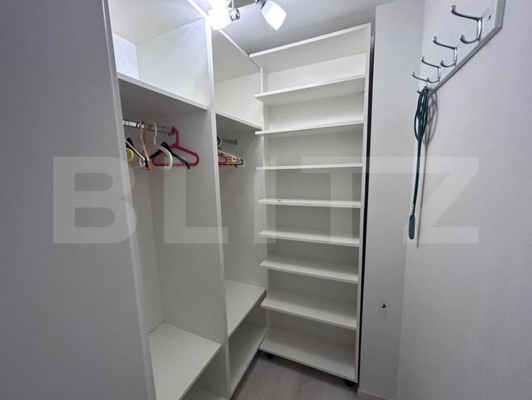 Apartament cu 3 camere decomandat în George Enescu