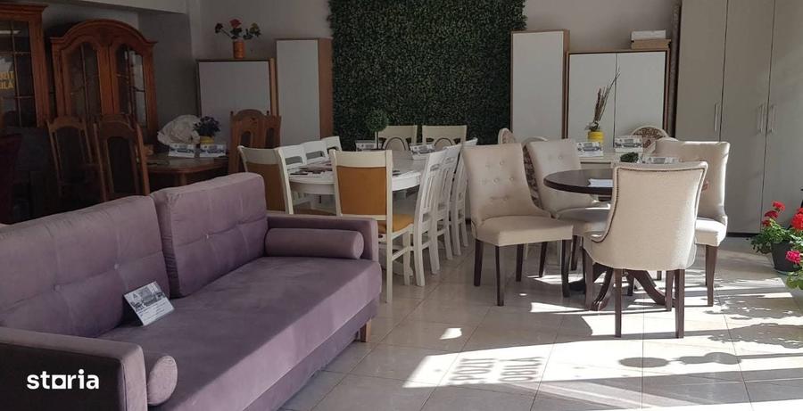 Spațiu comercial, de 583 mp, în Central