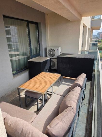 Apartament cu 2 camere semidecomandat, mobilat în Nord