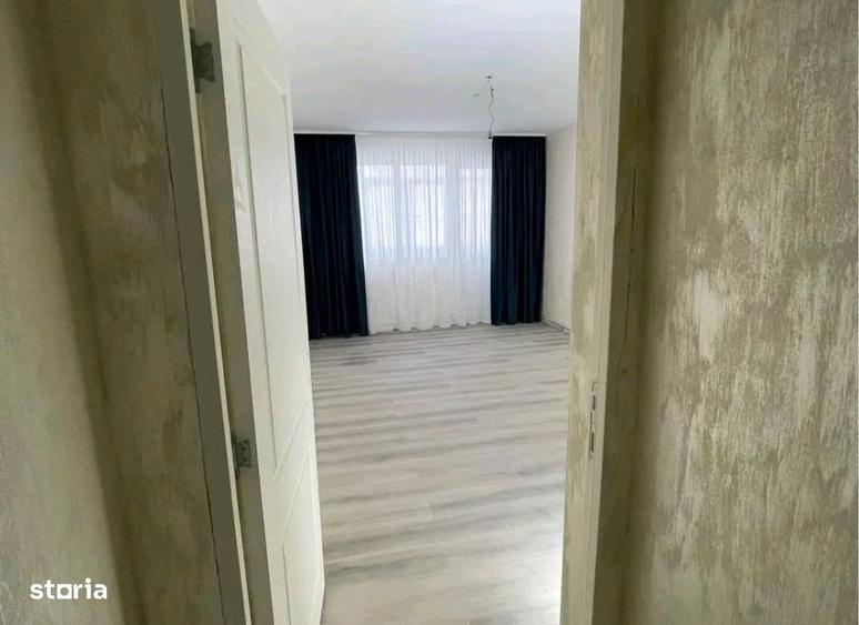 Apartament cu 3 camere în Alexandru cel Bun