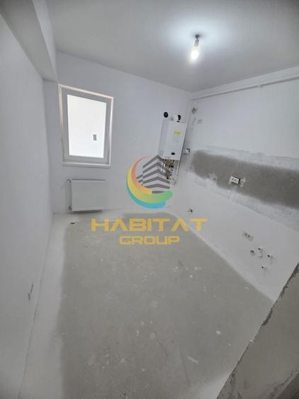 Apartament cu 3 camere decomandat în Berceni
