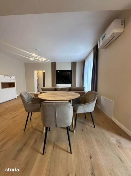 Apartament cu 2 camere semidecomandat în Solidarității