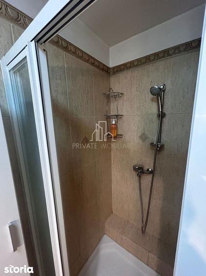 Apartament cu 2 camere, mobilat în Central