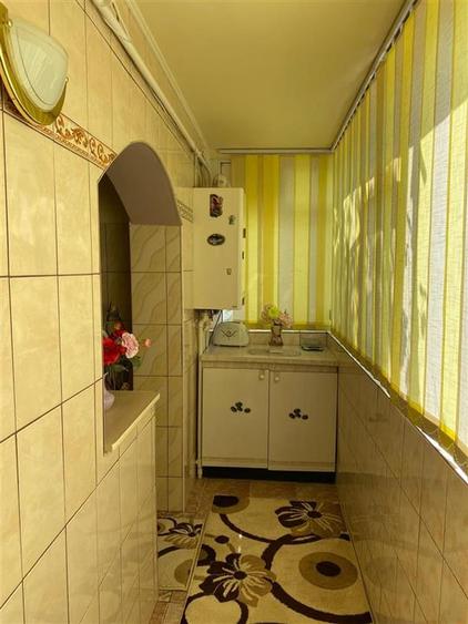Apartament cu 2 camere decomandat, mobilat în Apollo