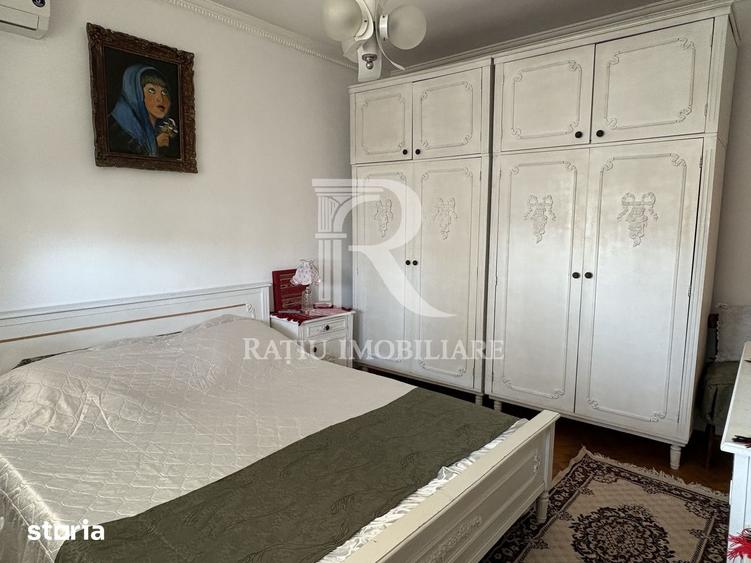 Apartament cu 3 camere decomandat în Nufărul