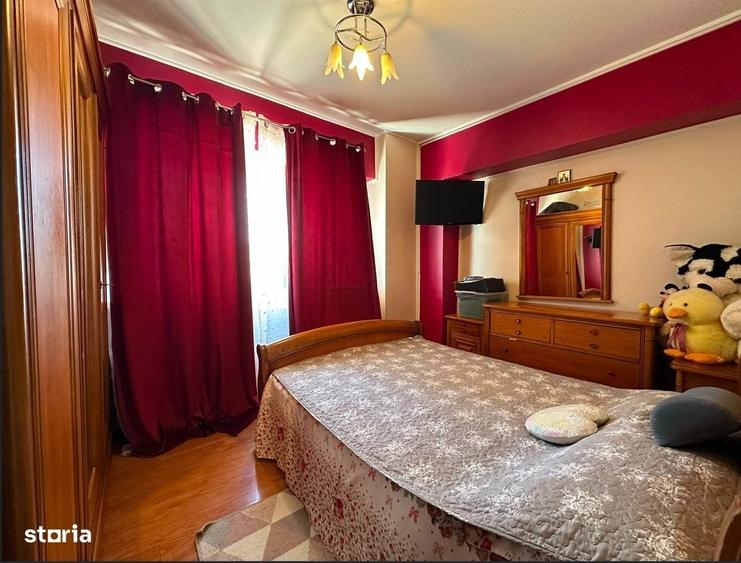 Ap 4 camere, 100 mp, bloc cadre, zona Nicolina - 1