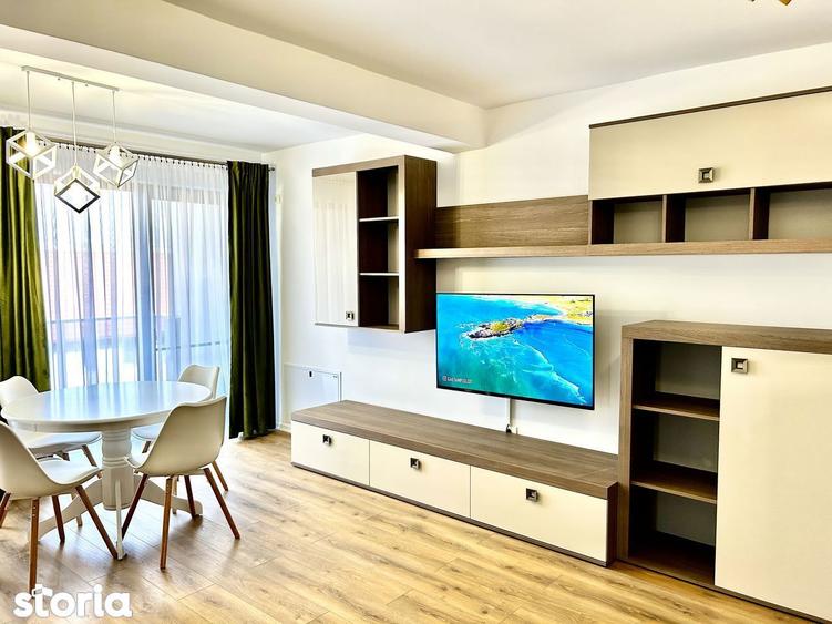 Apartament cu 3 camere decomandat, mobilat în Cetate