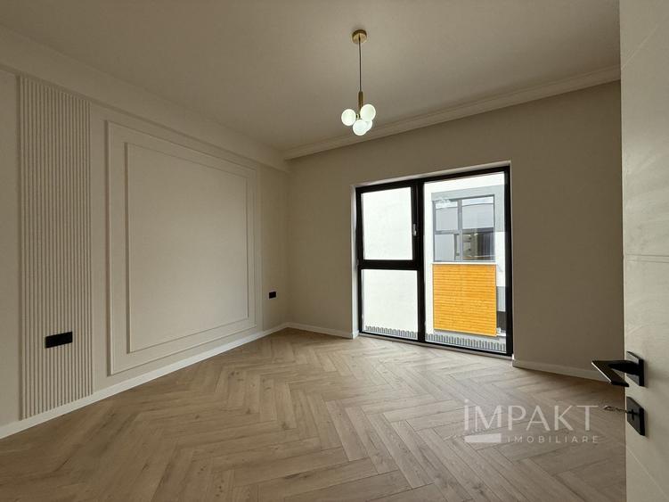 Duplex cu 4 camere cu Canalizare în Chinteni