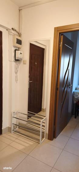 Apartament cu 3 camere decomandat în Centrul Civic