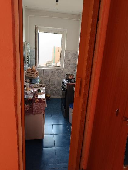 Garsonieră semidecomandată în Titan