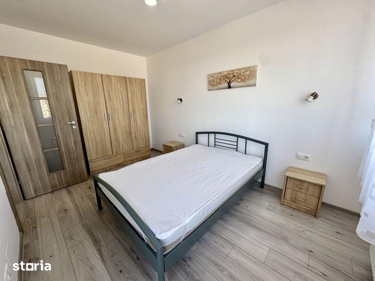Apartament cu 2 camere semidecomandat în Subcetate