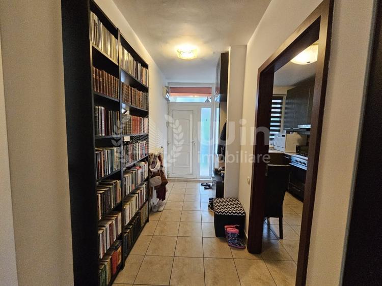 Duplex cu 3 camere cu Canalizare în Bună Ziua