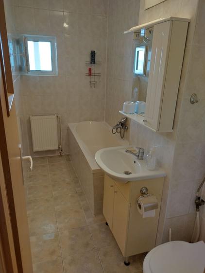De inchiriat apartament 3 camere, gheorgheni - 1