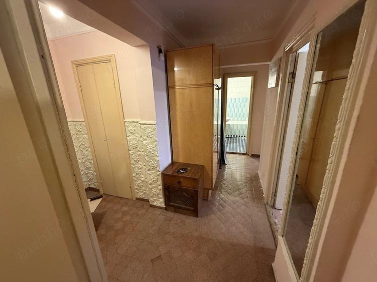 Apartament cu 2 camere decomandat în Central