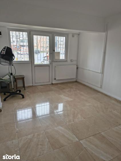 Icil-spatiu comercial 4 camere - 6