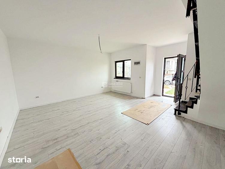 Casă cu 4 camere cu Teren 210 Mp în Valea Lupului