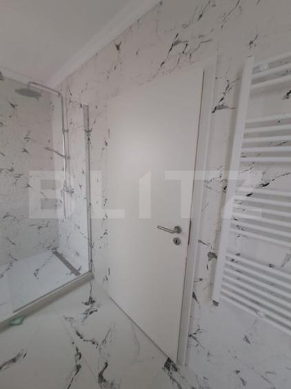 Casă cu 3 camere cu Teren 200 Mp în Sânpetru