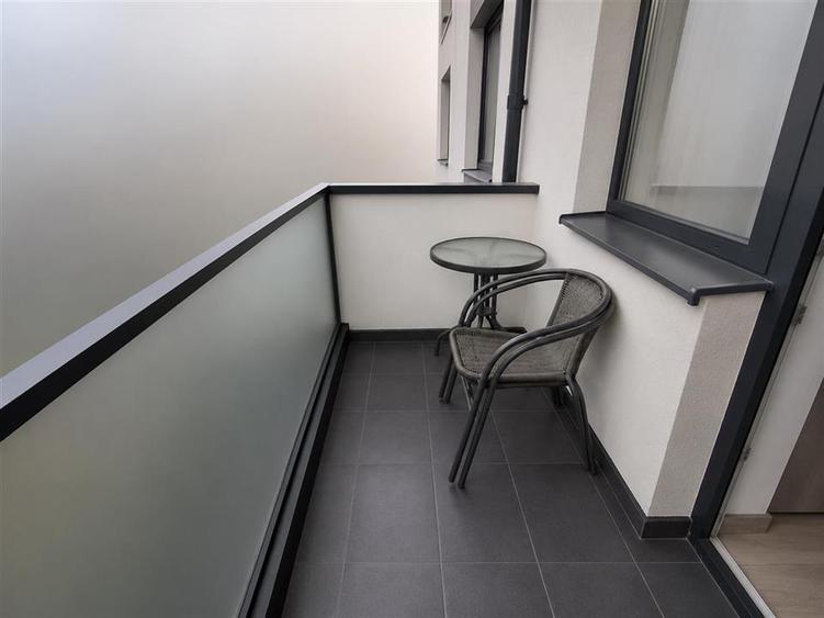 Apartament 3 camere balcon parcare  zona Selimbar - 11