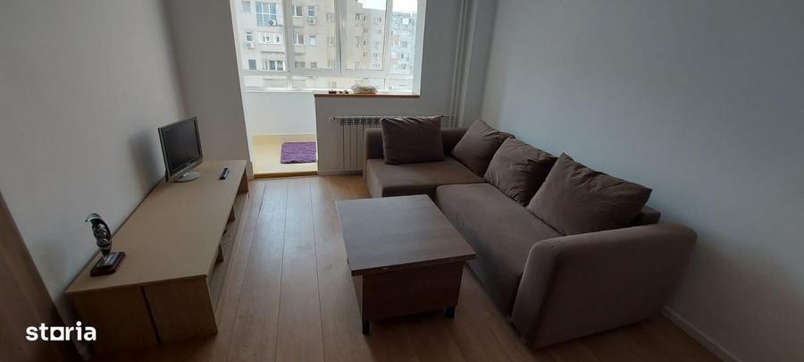 Apartament cu 2 camere decomandat în Basarabia