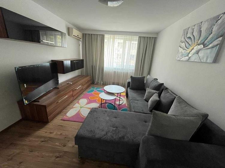 Apartament cu 2 camere decomandat în Drumul Taberei