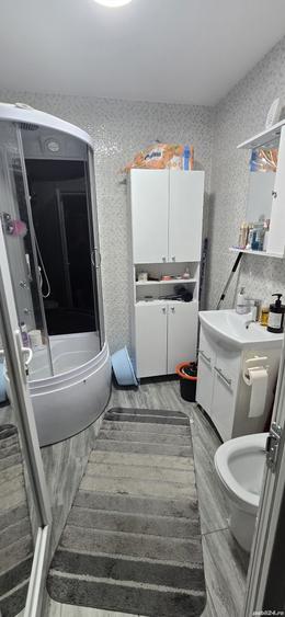 Apartament cu 2 camere în Rovinari