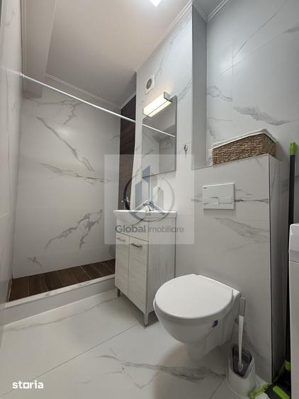 Garsonieră decomandată în Andronache