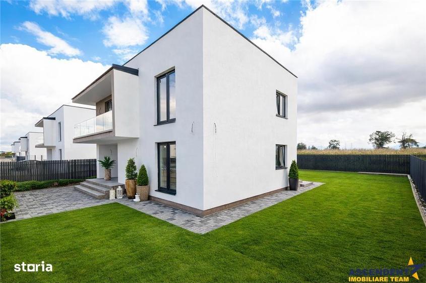 Casă cu 4 camere cu Teren 525 Mp în Sânpetru