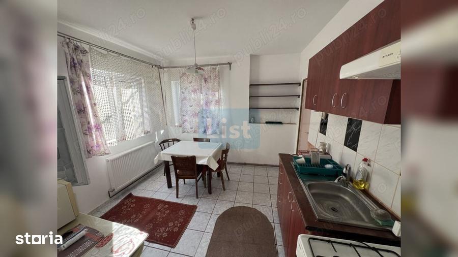 Casă cu 4 camere cu Teren 400 Mp în Mărăști